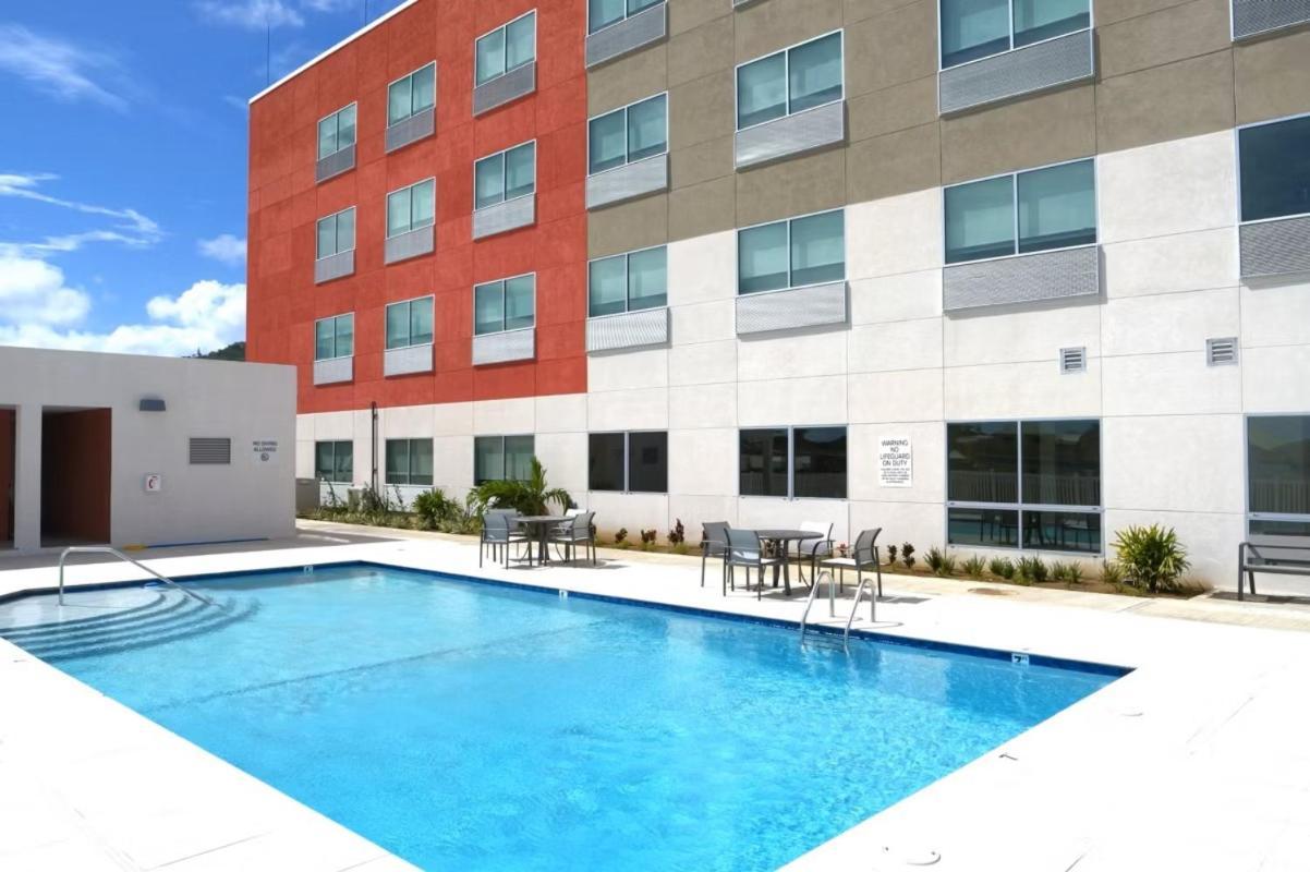 Holiday Inn Express & Suites Diamond By Ihg Stubbs Exterior photo